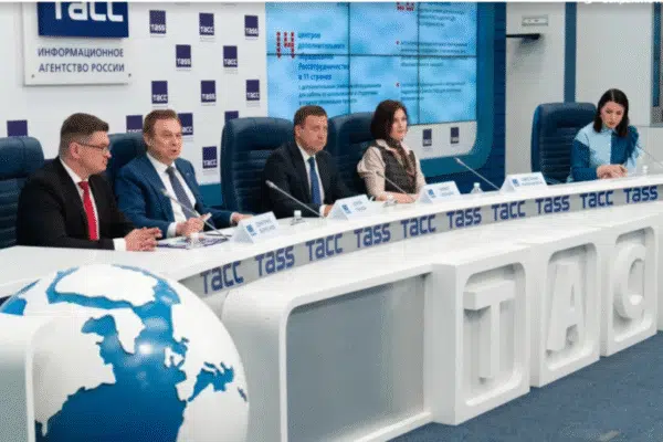Russian Engineering School Begins Operations
